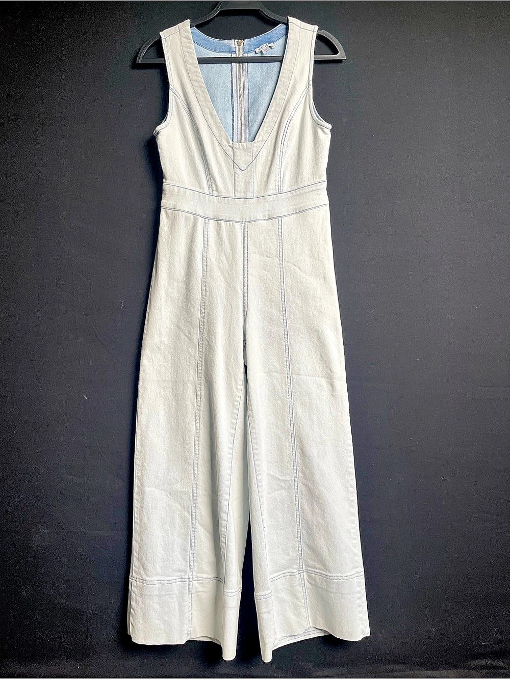 VÊNUS Wide Leg Jumpsuit